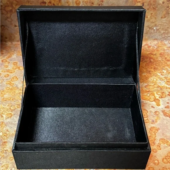 Zumanity Cirque du Soileil Keepsake/Trinket Box - Picture 3 of 7